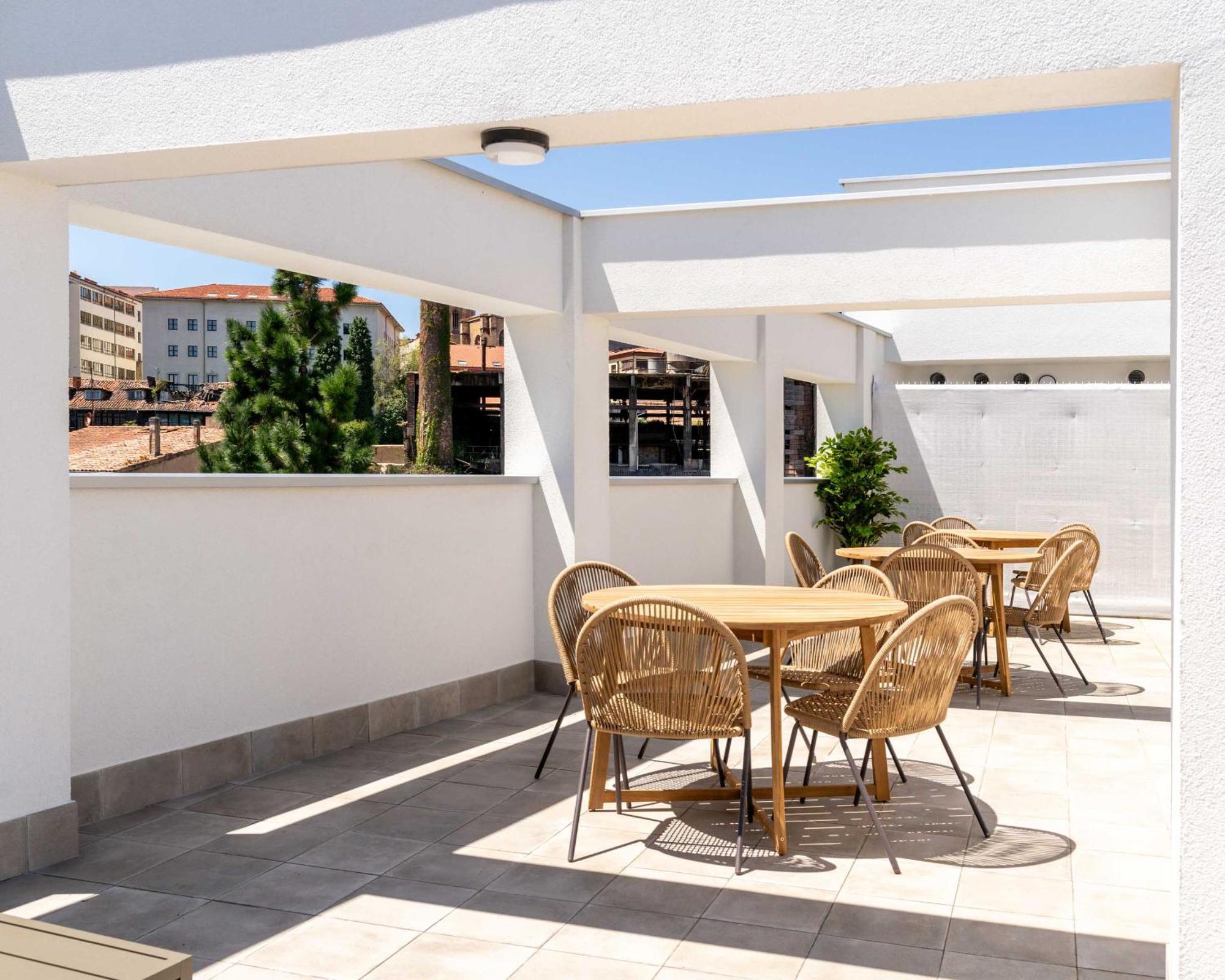 Limehome Oviedo Calle Postigo Bajo Exterior foto